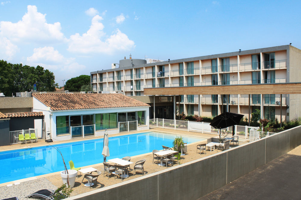 Yes Hotel Авиньон Екстериор снимка